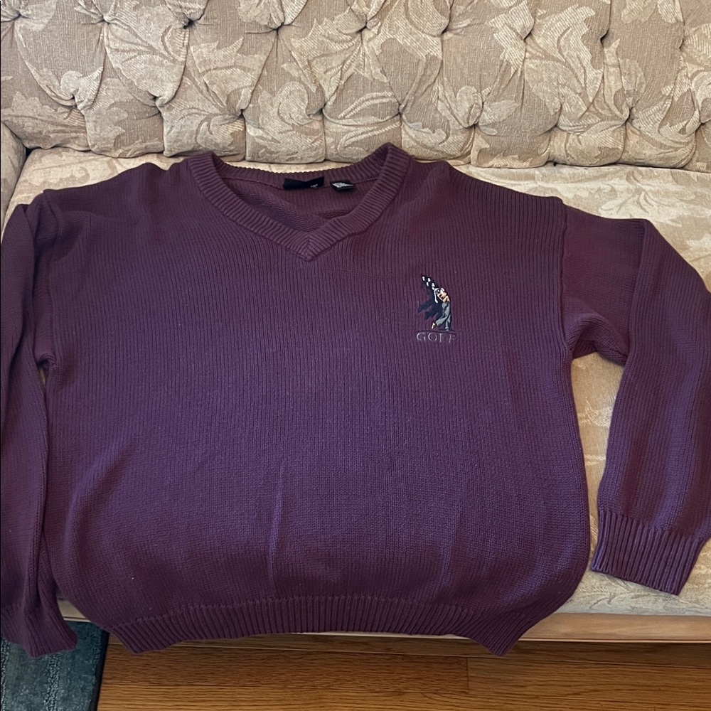 Jantzen Men's V-Neck Sweater in Deep Purple